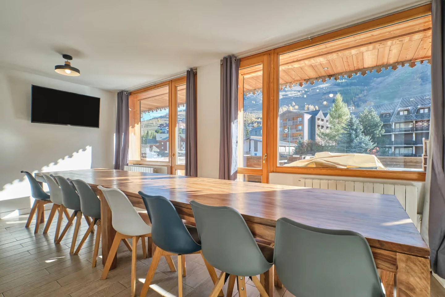 Appartement 'Marmotte 10 -103' avec vue sur la montagne et terrasse privée - 3