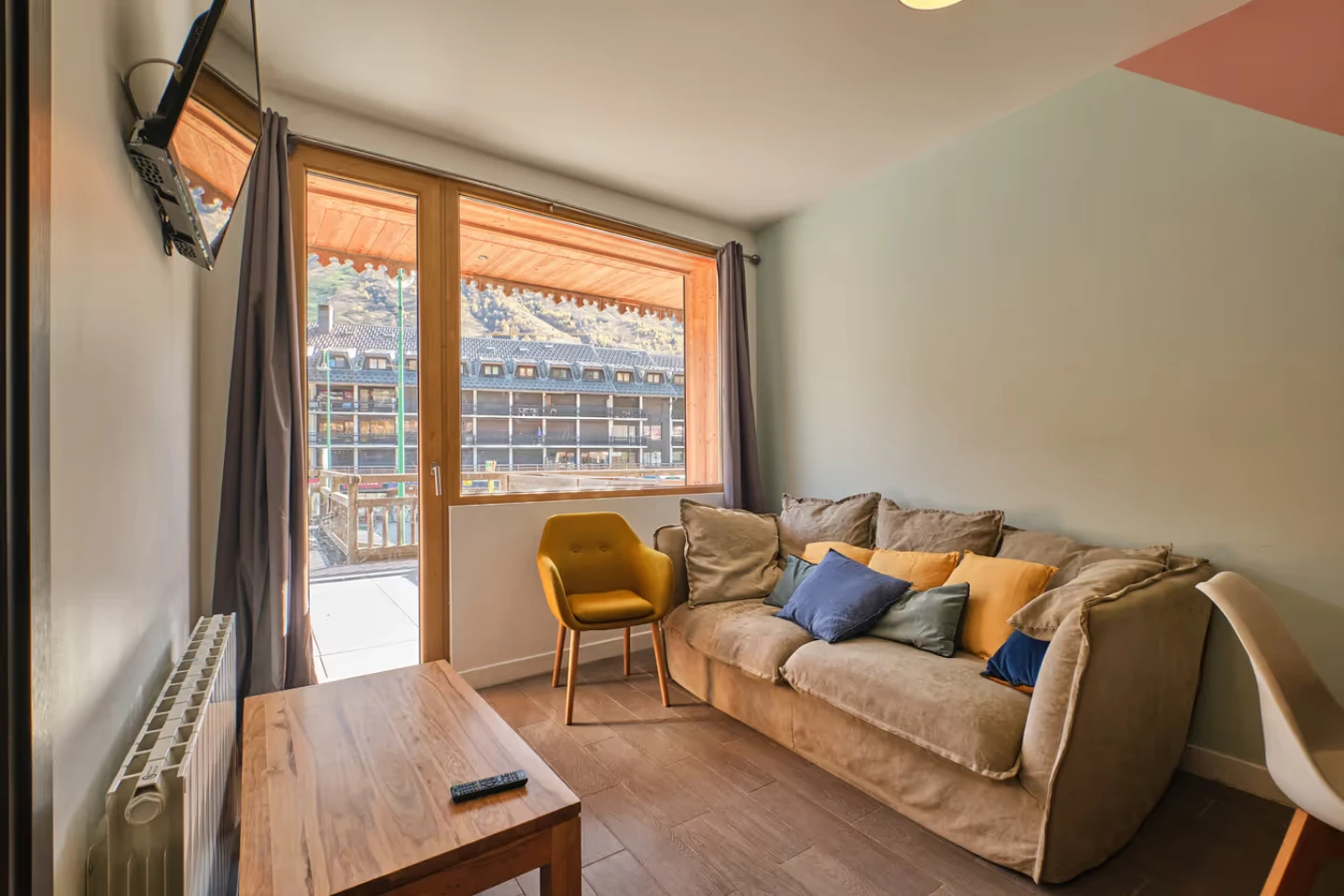 Appartement 'Marmotte 101' avec vue sur montagne, terrasse privée et balcon - 2